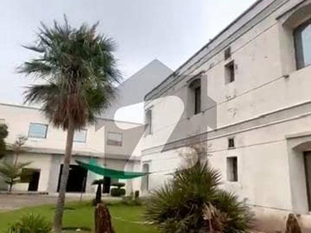 Commercial for sale in Faisalabad, Islamabad Capital Territory