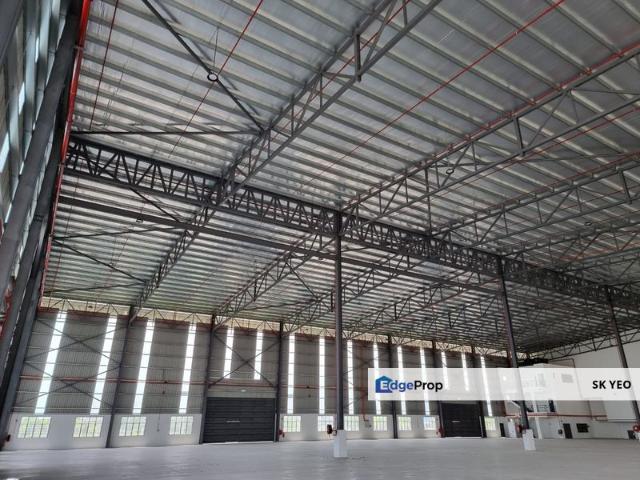 Warehouse for rent in Petaling, Alam Impian