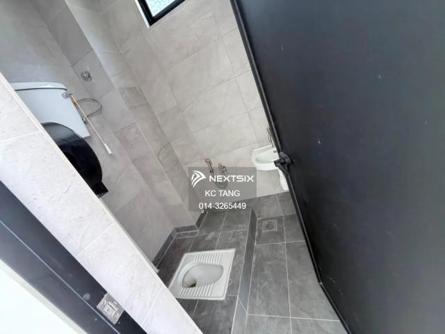 Warehouse for rent in Petaling, Alam Impian