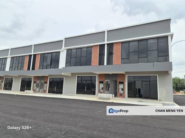 Warehouse for rent in Ulu Tiram, Johor