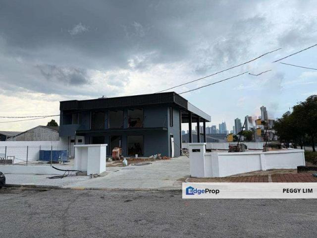 Warehouse for rent in Country Heights Damansara, Kuala Lumpur