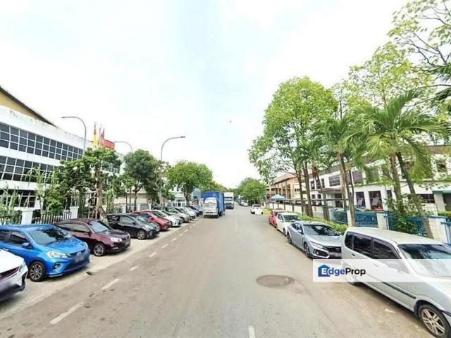 Warehouse for sale in Shah Alam, Petaling