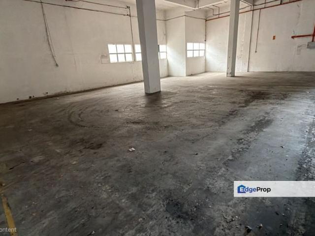 Warehouse for sale in Petaling, Alam Impian
