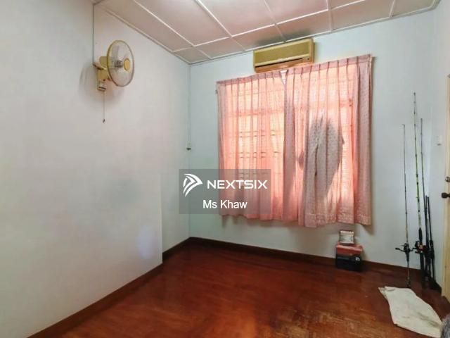 Warehouse for sale in Kajang, Langat