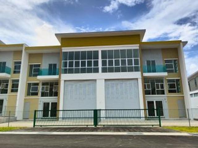 Warehouse for rent in Malaka