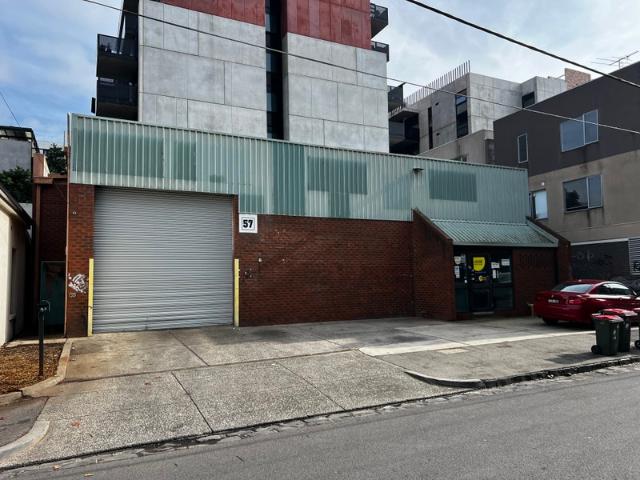 Warehouse for rent in Brunswick, Melbourne