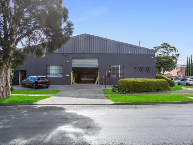 Warehouse for sale in Camerons Creek, Victoria