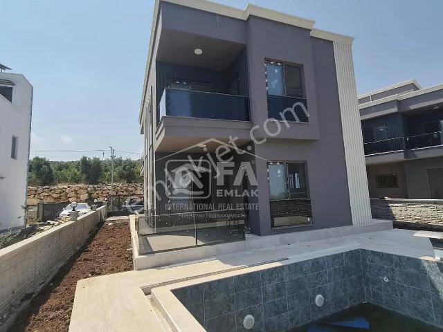 Erdemli, Mersin içerisinde satılık Villa