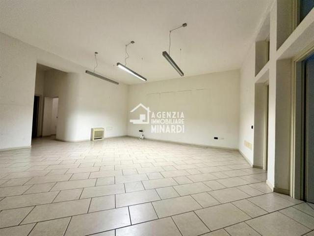 Ufficio in vendita a Unione della Romagna Faentina, Faenza