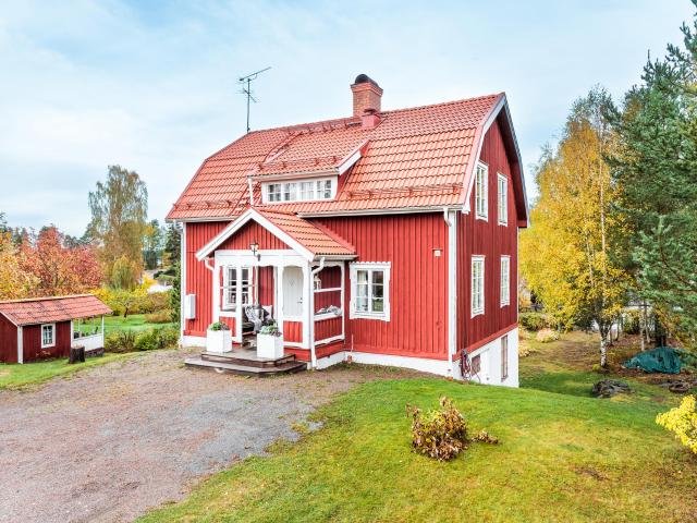 Villa till salu i Falun
