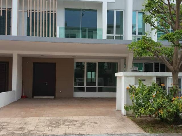 Shop for sale in Country Heights Damansara, Kuala Lumpur