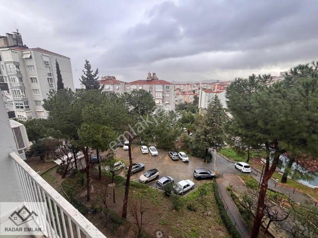 Karabağlar, İzmir içerisinde kiralık mülk