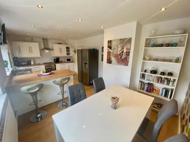 House for rent in Clifton, Haddon