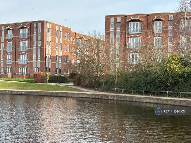 Apartment for rent in Hollinwood, Pendock
