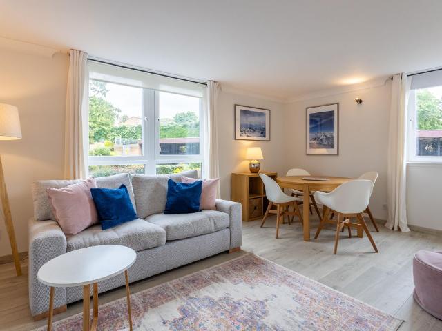 Apartment for rent in Cramond, Scotland