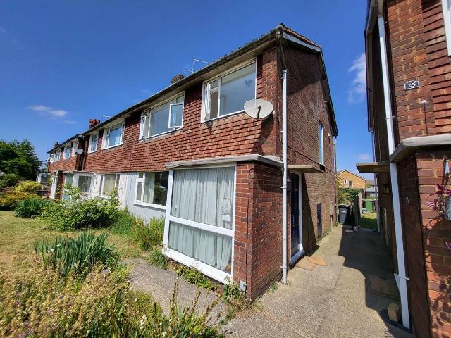 House for rent in Spring Park, Luton