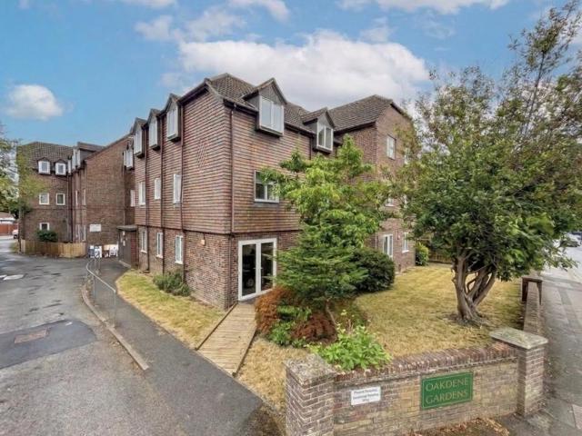 Apartment for rent in Fair Oak and Horton Heath, Helford