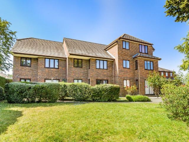 Apartment for rent in Fair Oak and Horton Heath, Helford