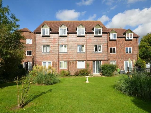 Apartment for rent in Fair Oak and Horton Heath, Helford
