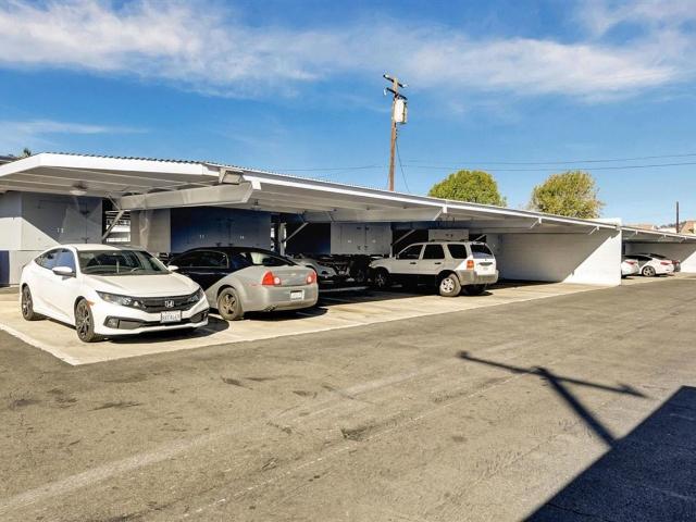 Apartment for rent in La Habra, California