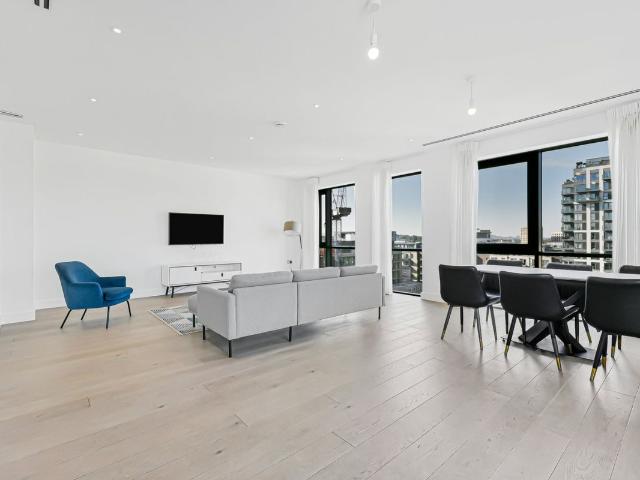 House for rent in Colindale, Greater London