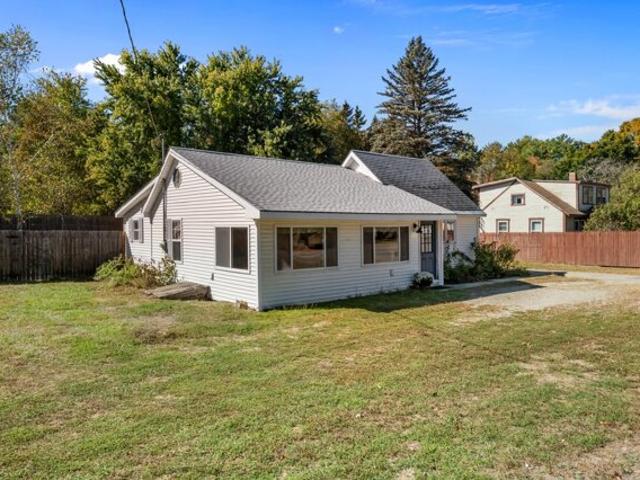 House for sale in Farmington, Maine