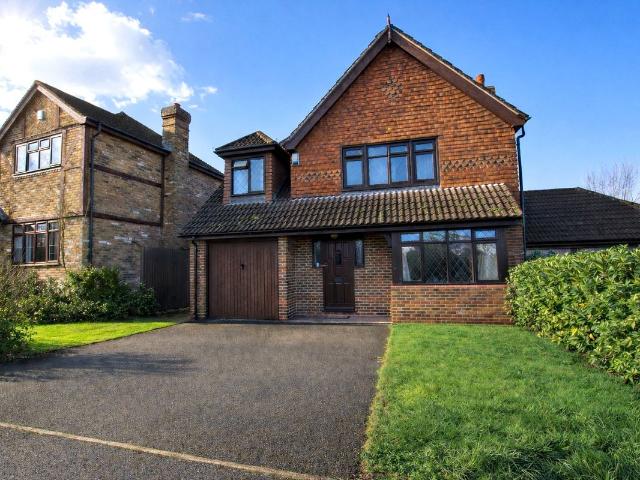 Room for rent in Westborough, Surrey