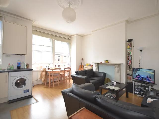 Apartment for rent in Archway, Greater London