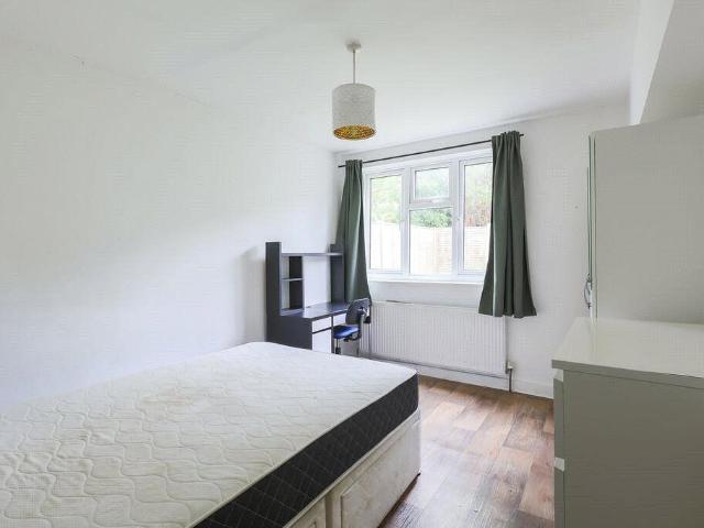 Apartment for rent in Archway, Greater London