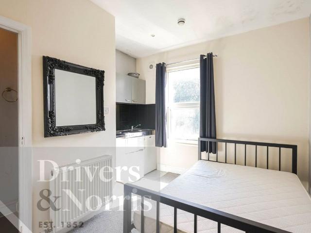Studio for rent in London Borough of Islington, Greater London