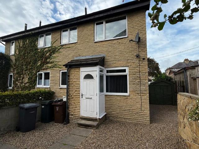 Apartment for rent in Eccleshill, West Yorkshire