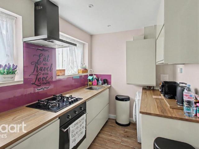 Apartment for rent in Hayes, Greater London
