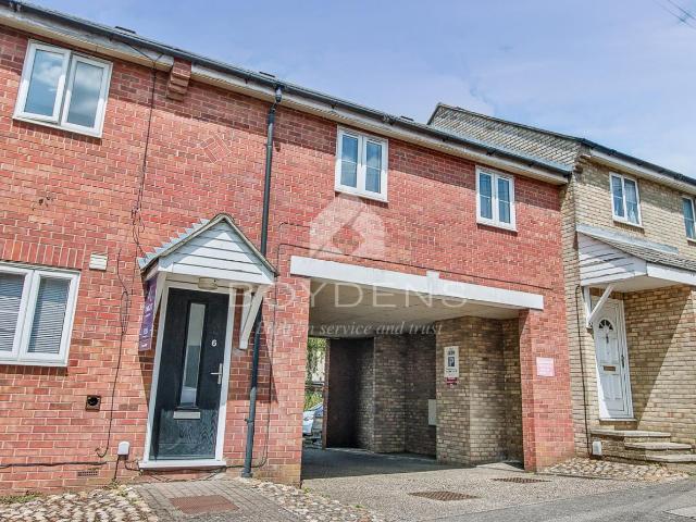 Apartment for rent in Hythe, Fordham Heath