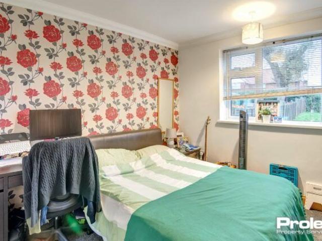 House for rent in Earlham Rise, East Bank