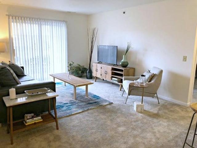 Condo for rent in Fenton, Michigan