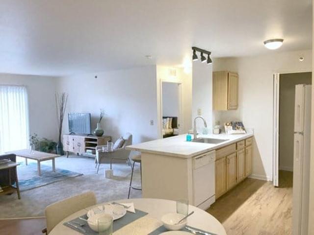 Condo for rent in Fenton, Michigan