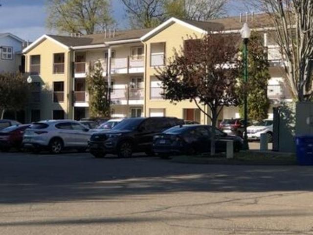 Condo for sale in Bridgeport, Connecticut