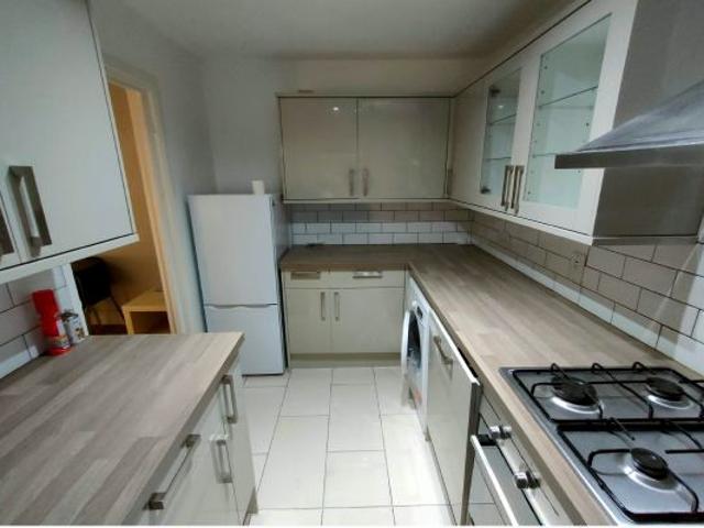 Apartment for rent in Charlton, Greater London
