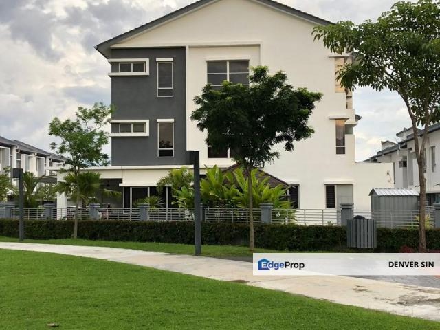 House for sale in Kajang, Langat