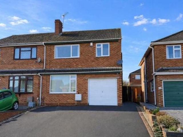 House for sale in Stourbridge, West Midlands