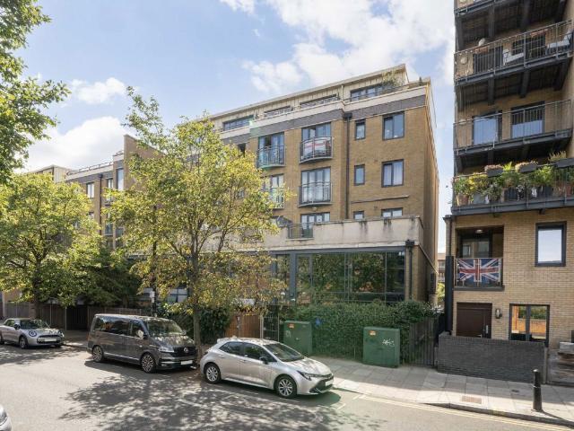 Apartment for rent in Old Ford, Bow