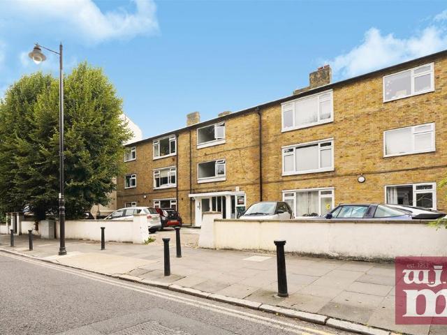 Apartment for rent in Bromley-by-Bow, Bow