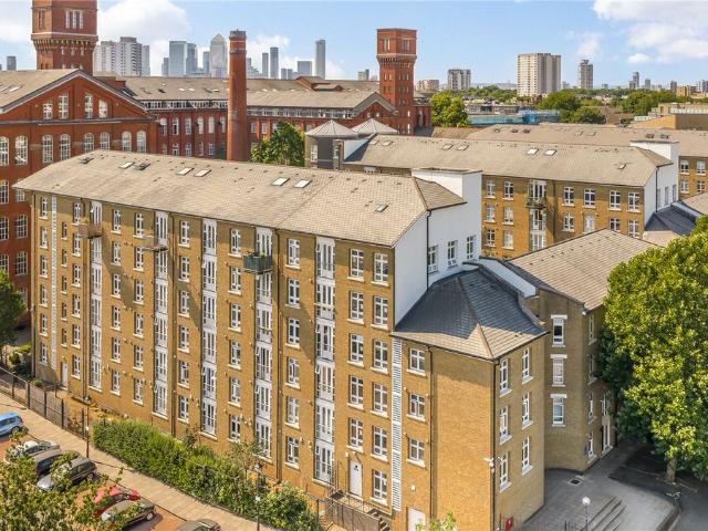 Apartment for rent in Old Ford, Bow