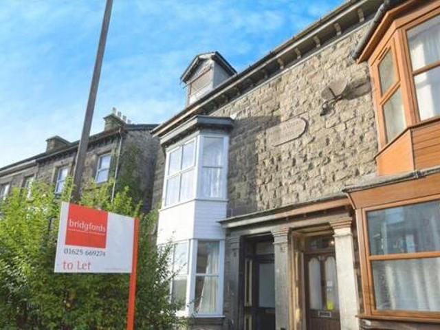 House for sale in Charlesworth, East Midlands