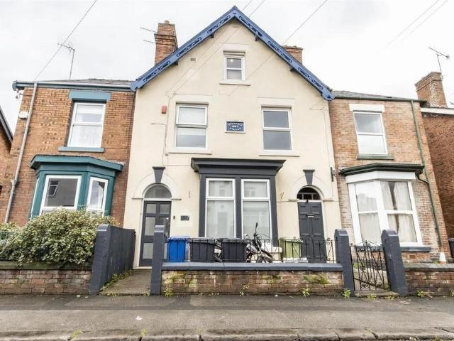 House for rent in Loundsley Green, East Midlands