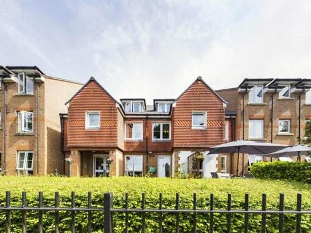 House for sale in Perryfields, West Sussex