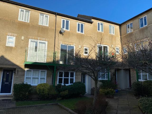 House for rent in Castle and Priory Precinct, Bare