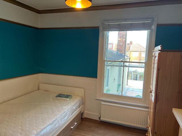 Room for rent in Upper Edmonton, Edmonton