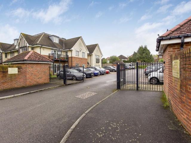 Apartment for rent in Greater London