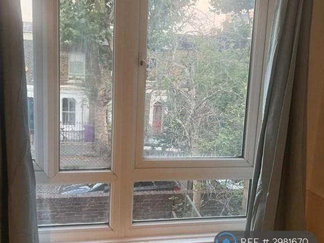 Apartment for rent in Bromley-by-Bow, Bow